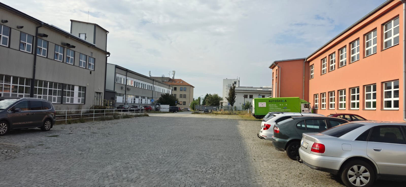 Parkoviště 